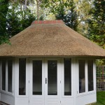 Nieuw rieten dak - Tuinhuisje Ermelo