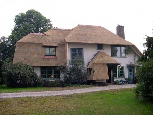 Rieten dak - villa Soest voorkant